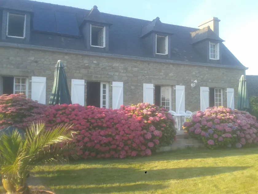 Bekväm finistervilla nära havet, stor trädgård i Bretagne - Image 1
