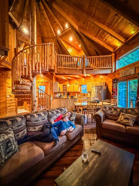 Unique 'yurt' home in Bretton Woods with hot tub, firepit, trails, beach, swimming, volleyball! - Image 1