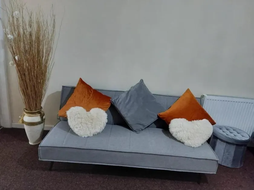 Tranquil Leicester Retreat in Oadby - Image 1