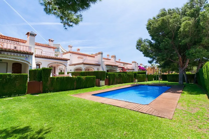 House with Pool  close to the Beach · UHC BOSQUE II - Image 1