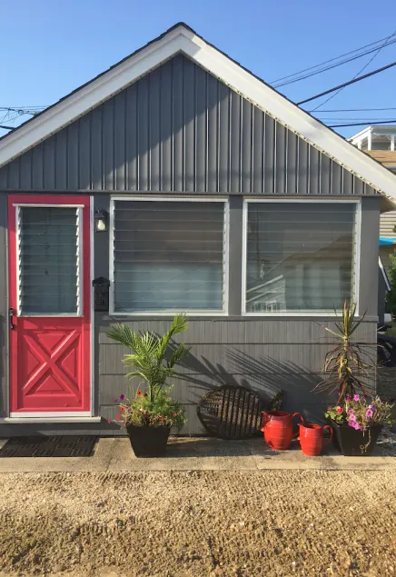 Darling lille strand bungalow en blok fra stranden - Image 1