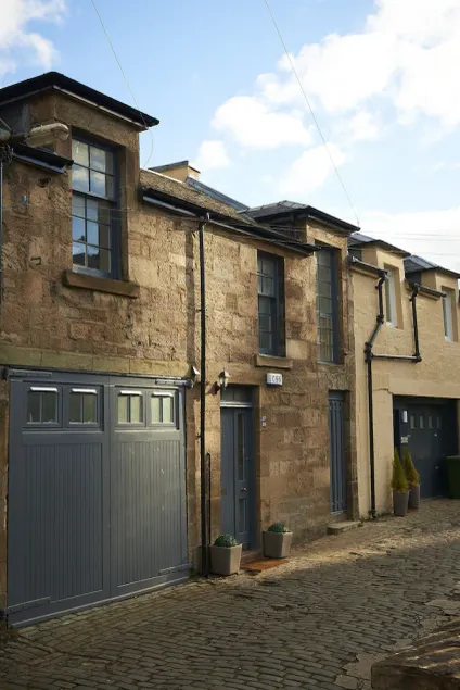 Lovely spacious 2 bedroom, 2 bathroom Mews Cottage, Glasgow - Image 1
