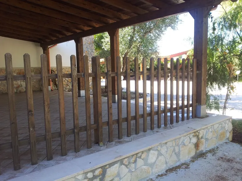 Complesso di ville con piscina - Image 1