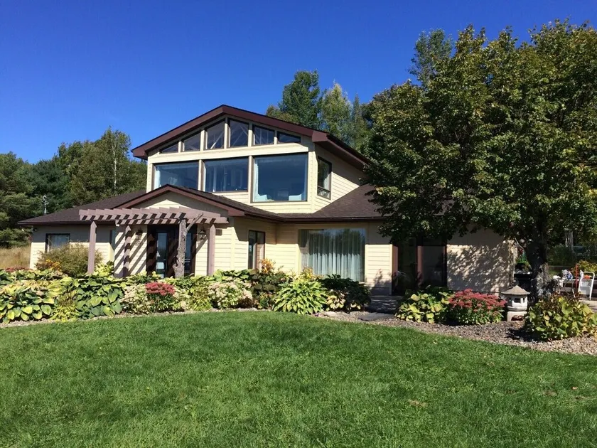 Dream Home 16 personnes à la maison de 5000 pieds carrés avec vue sur la vallée de la rivière Saint-Jean - Image 1