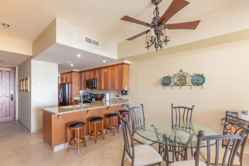 ✔ OceanFront at Las Palomas Diamante 2 King Beds + Sofabed, 2 Bath - Image 1