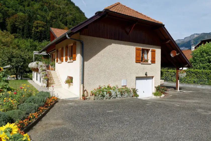 Spacious apartment for 5 people at the gates of Aravis - Image 1