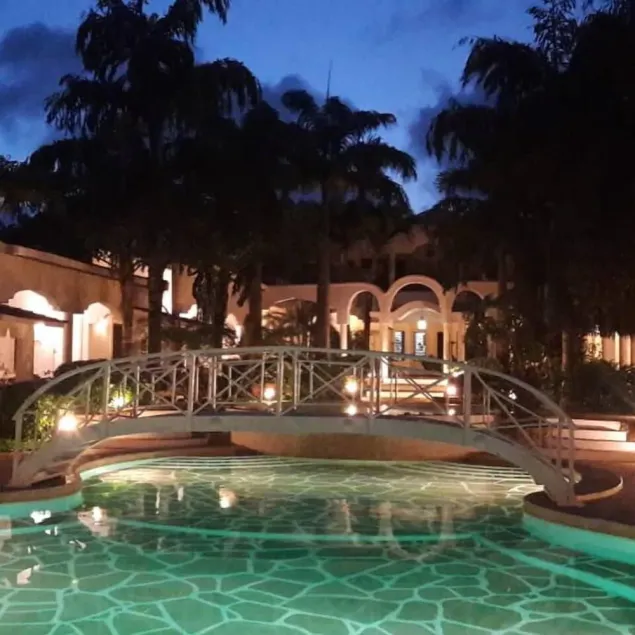 Tama's Villas - Image 1