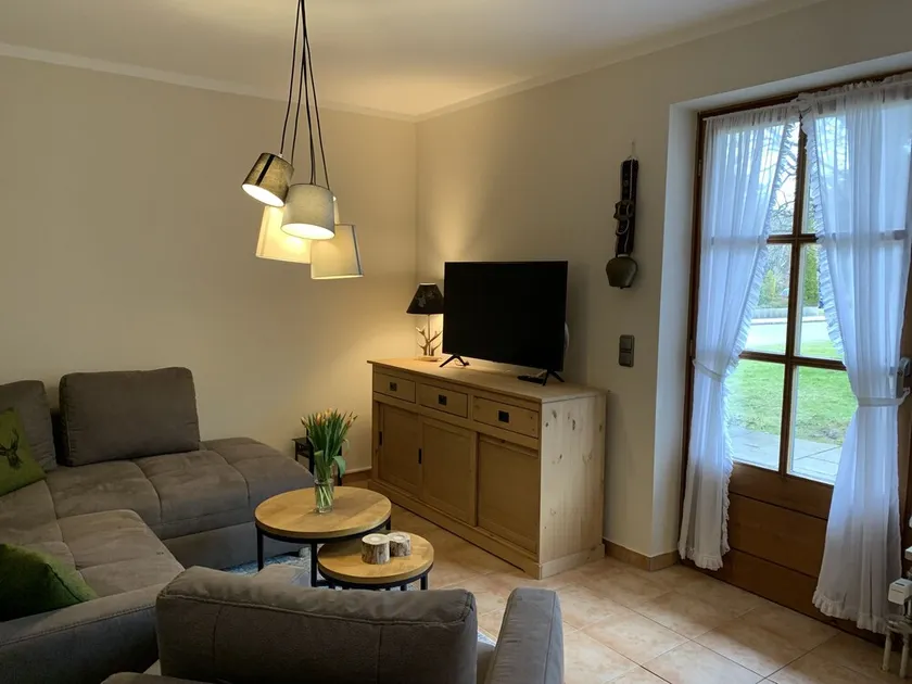 Gradevole appartamento adatto alle famiglie con sauna, barbecue e terrazza | Vista sul giardino - Image 1