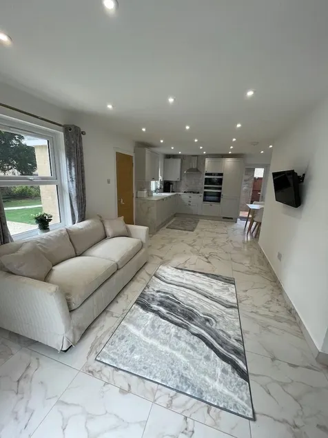 Lovely Two Bedroom House in Central Kidlington - Image 1
