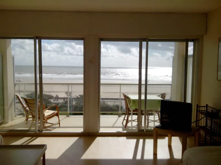 Superb T2 FACE THE SEA-Panoramic view 180 ° Super price for the month of SEPTEMBER - Image 1