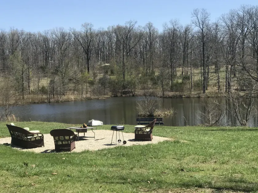 Peaceful relaxing and fun - Image 1