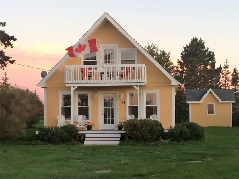 Beautiful Family Retreat, Cavendish area. (Nous sommes bilingues) - Image 1