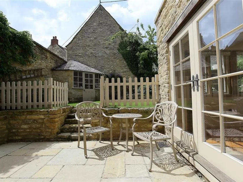 The Coach House - Image 1