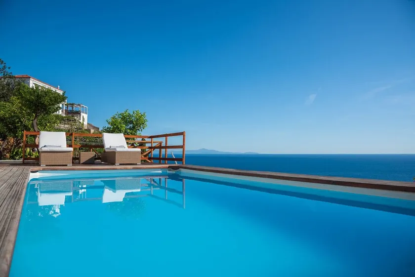 Luxury Villa Vittoria- Villa mit Garten, Swimmingpool und Whirlpool mit Blick auf das Meer - Image 1