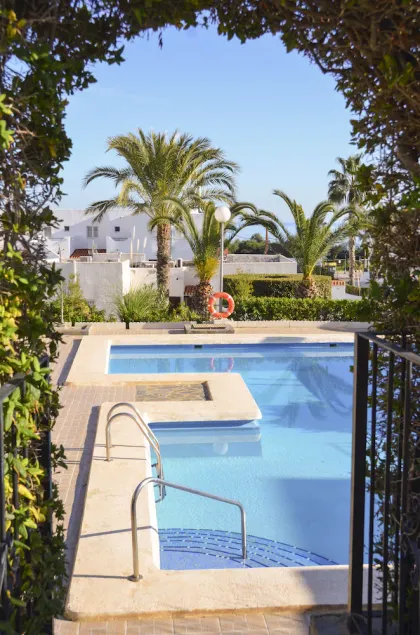 Superbe et moderne maison de luxe de 2 chambres avec de belles vues sur la mer - Image 1