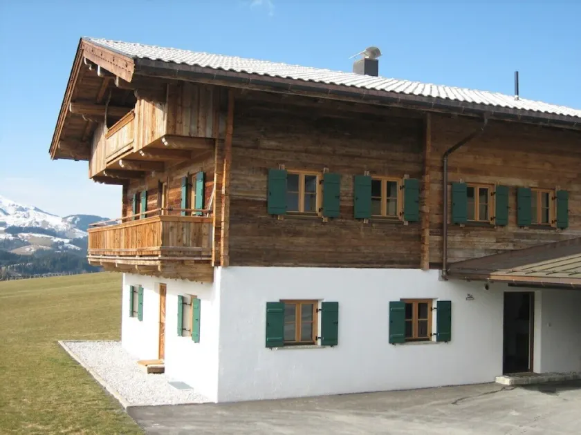 Mountain farm house for single occupancy in a spectacular location - Image 1
