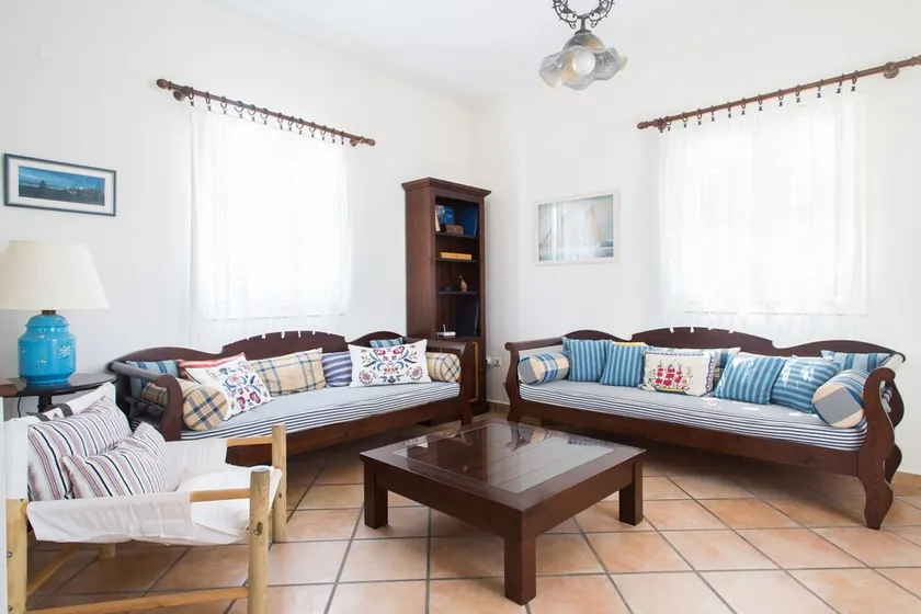 Panoramic Aegean Sea & Mountain Views! Light & Airy Villa in Historical Town - Image 1