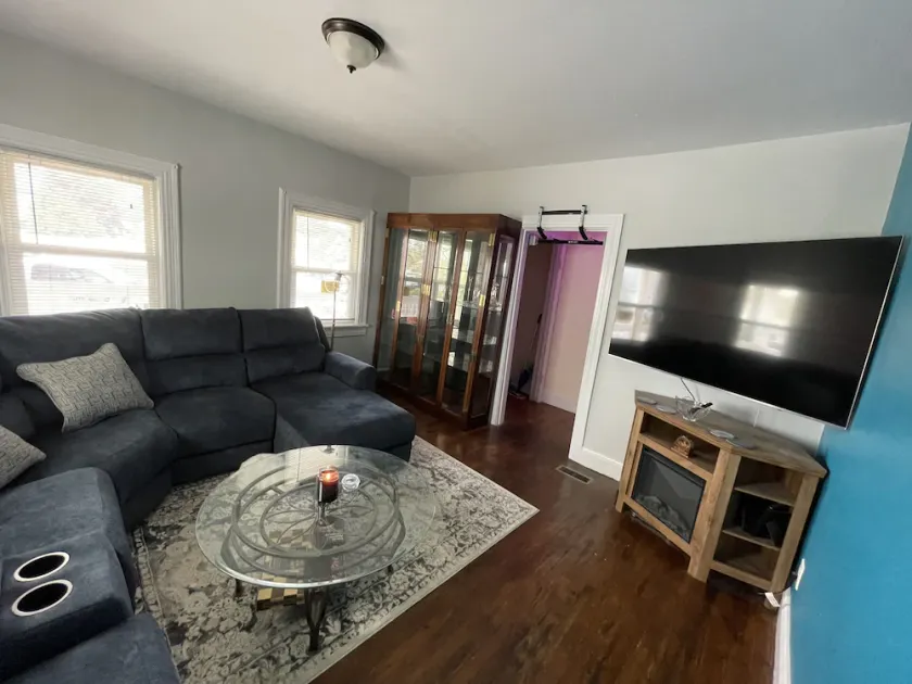 Lake Side Manor~ Middlesex County - Rutgers | NYC | Jersey Shore - EXTENDED STAY - Image 1