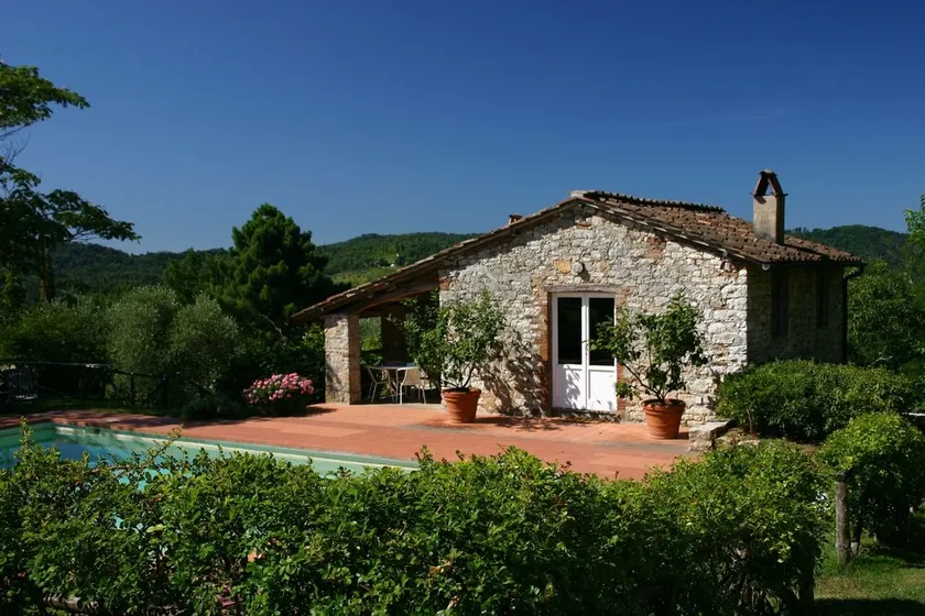 Tuscan bondegård / Villa. Idyllisk Scenic Tranquility I Hills i nærheden af ​​Lucca og havet - Image 1
