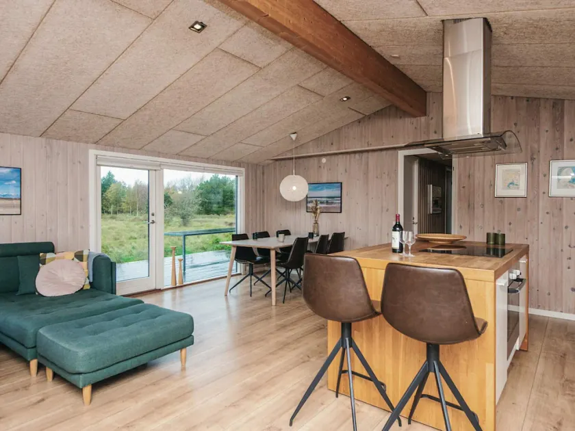 Fabulous Holiday Home in FanÃ¸ near Sea - Image 1