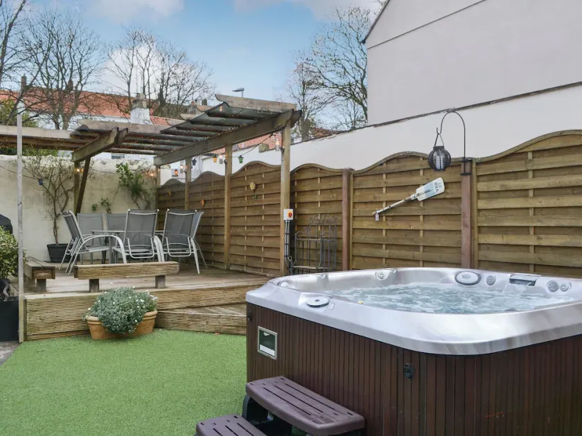 5 bedroom accommodation in Bishop Middleham, near Durham - Image 1