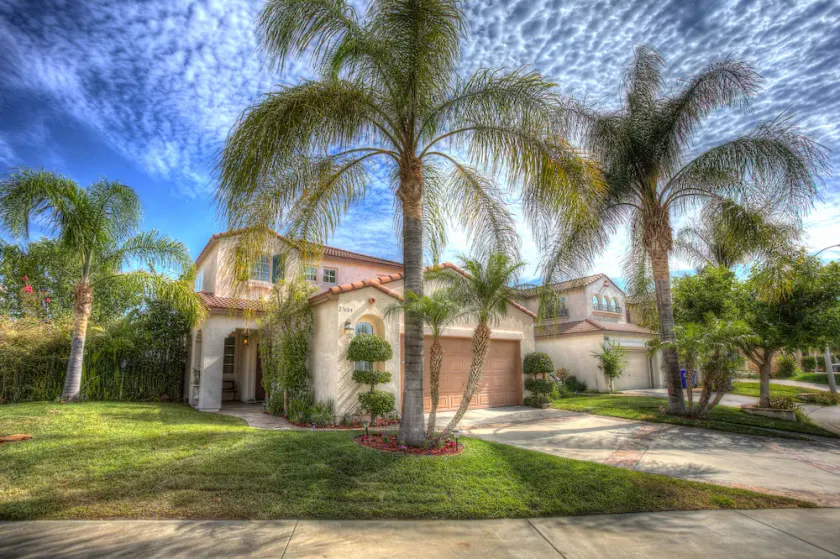 The Lagoon Home Away From Home! - Image 1