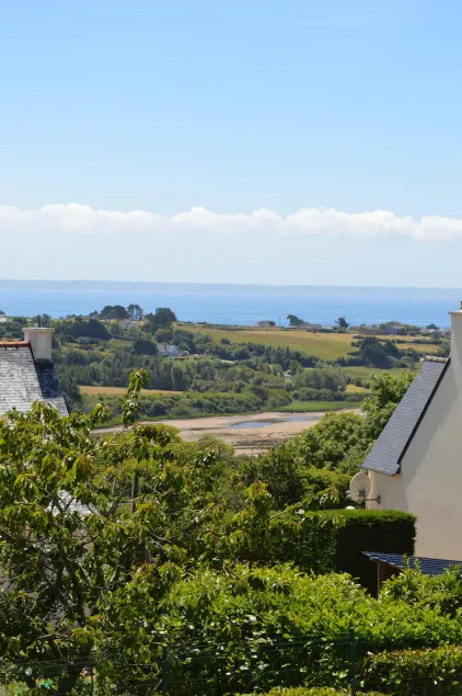 Sea view with terrace and garden for hiking, sailing, beach ... - Image 1