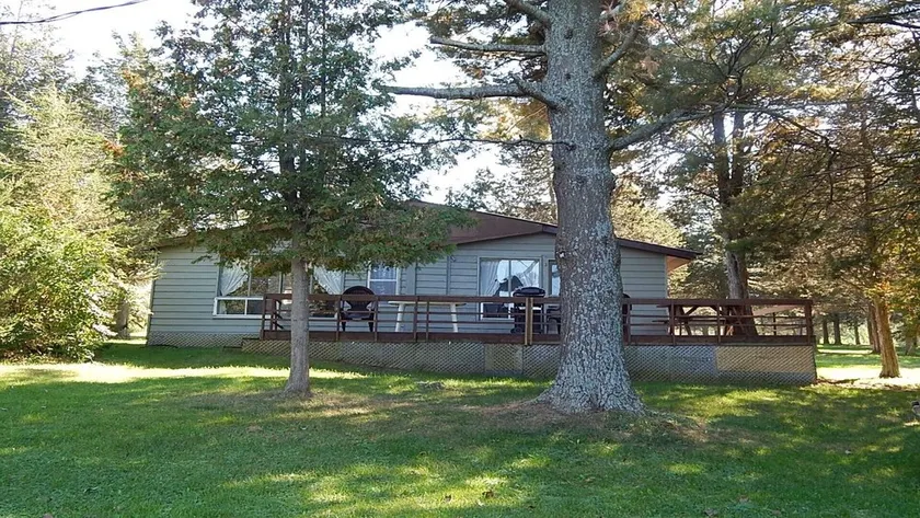 Sugar Shack - Rustico Waterfront 3 Bedroom Cottage - Image 1