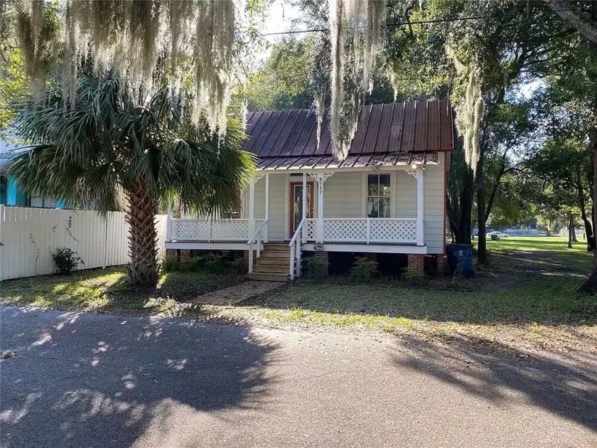 CHARMING HISTORIC HOME ON WOLFE STREET...IN SOGLO DISTRICT, DOWNTOWN AREA - Image 1