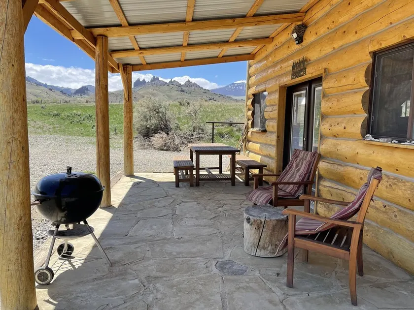 Between Cody & Yellowstone Bunkhouse & Fishing On The Shoshone River-Listing #1 - Image 1