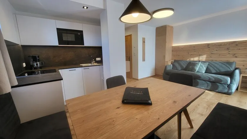 Studio 'Meran' mit Bergblick, Gemeinschaftsterrasse und WLAN - Image 1