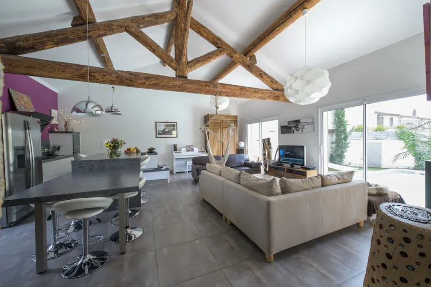Villa 4 Chambres avec piscine privée à 5 mn d' Aigues Mortes, 10 mn de la mer - Image 1