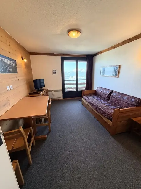 2 Pièces pour 5 Personnes - Image 1