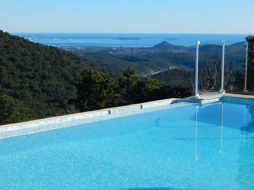 Domaine Privé, Udsigt over Cannes Bay, P Opvarmet, Privat Tennis, Nær Strand - Image 1