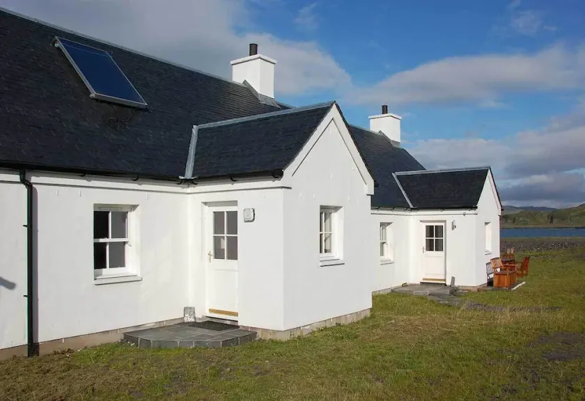 Easdale Cottage - unique island, stunning sea views - Image 1
