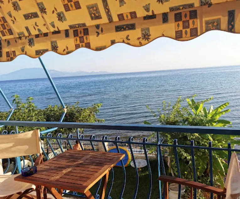 12 Seafront Studios-Amazing Seaview- 24 to 36 pers - Image 1