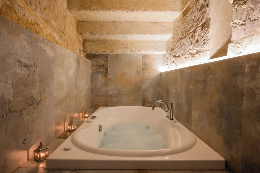 BOUTIQUE HOTEL HISTORIC CENTER LECCE - Image 1