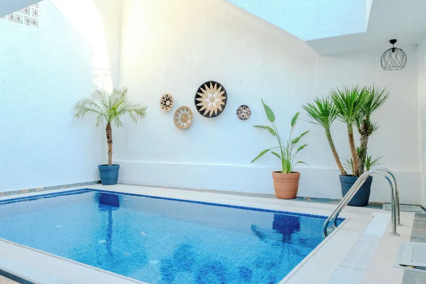 La Casa Marina Suites & Rooms - Image 1