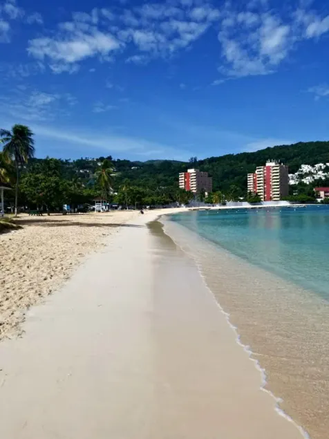 Private 2 Bedroom Beachfront Penthouse Condo Ocho Rios, Jamaica - Image 1