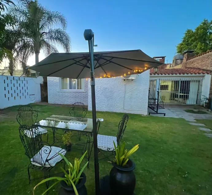 Nice house near the airport, up to 5 guests! - Image 1