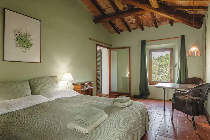 Podere Mencoini Spacious Tuscan Villa with Private Pool & Olive Grove near Siena - Image 1