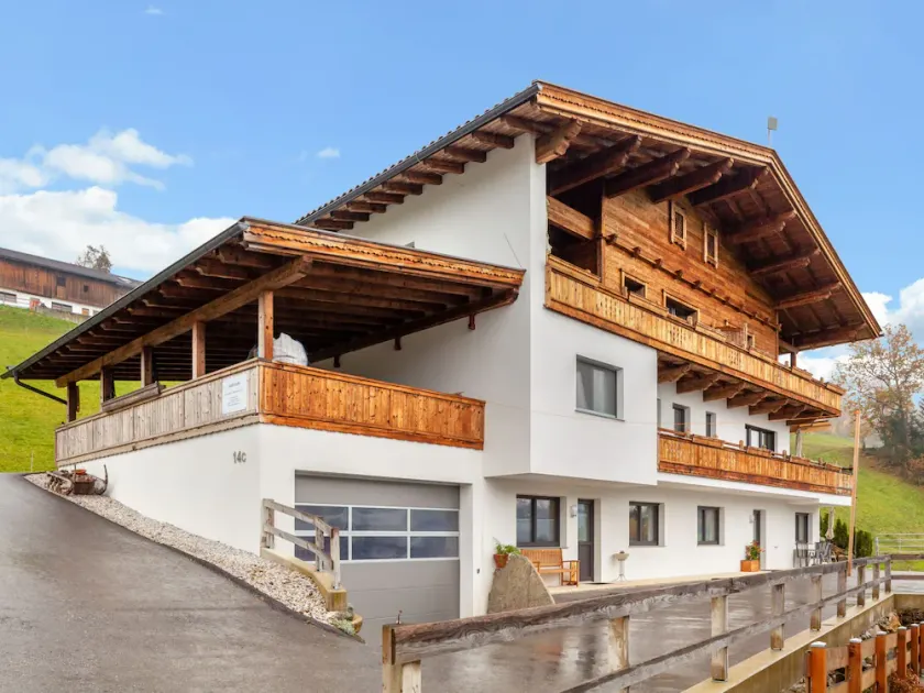 Voll ausgestattete schöne Ferienwohnung mit Garten | Bergblick - Image 1