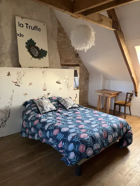 Chambre rose des champs - Image 1