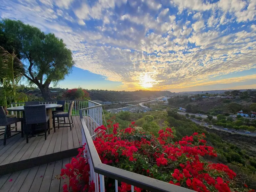 Amazing Views & Great Location at Casa Del Cerro, close to SDSU - Image 1