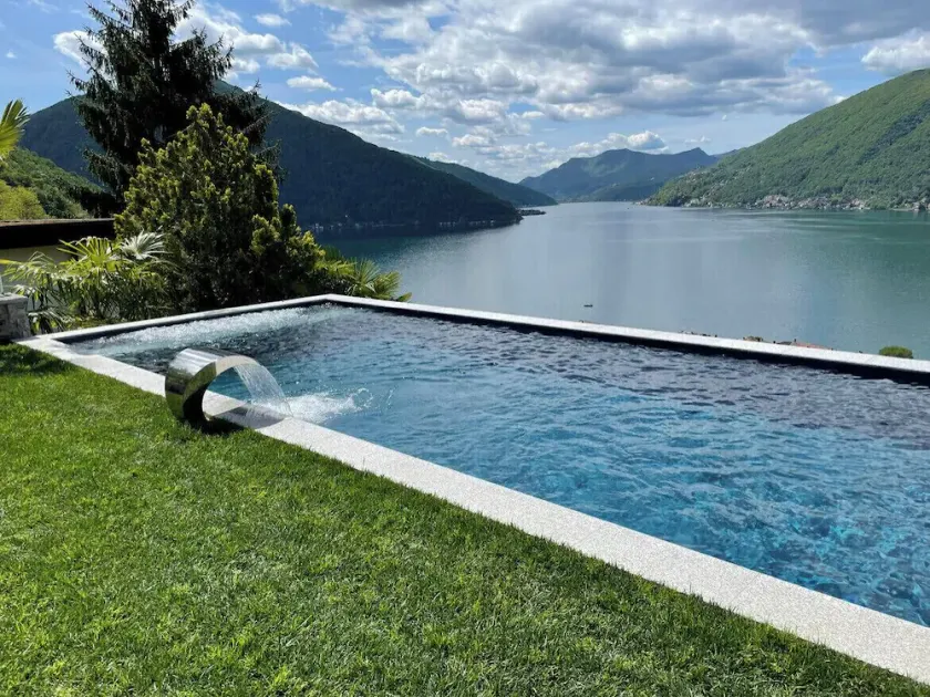 Exklusive und stilvolle 6 1/2 Zimmer-Villa mit Privatpool / max. 8 Pers/W-LAN - Image 1