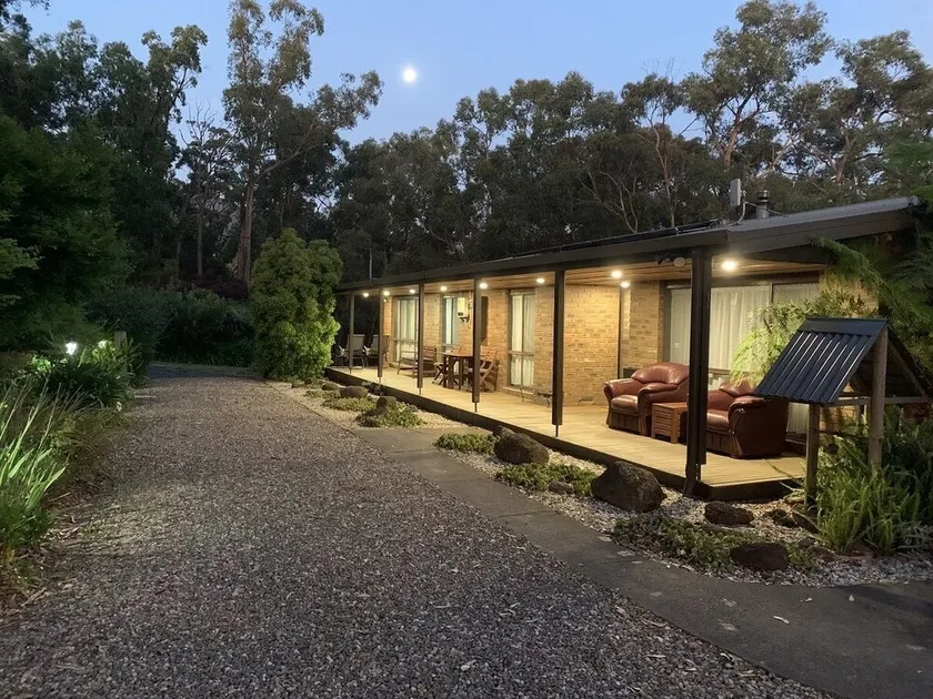 Don Vally Get Away - Image 1