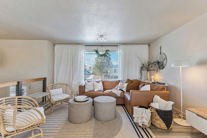 King Bed, Large Sectionals, Kids Area, Outdoor Living! Curated & Cozy Scandi! - Image 1