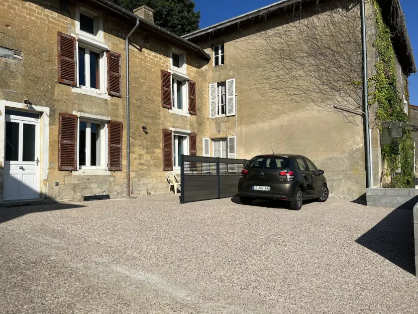 La Maison d'à Côté - Image 1