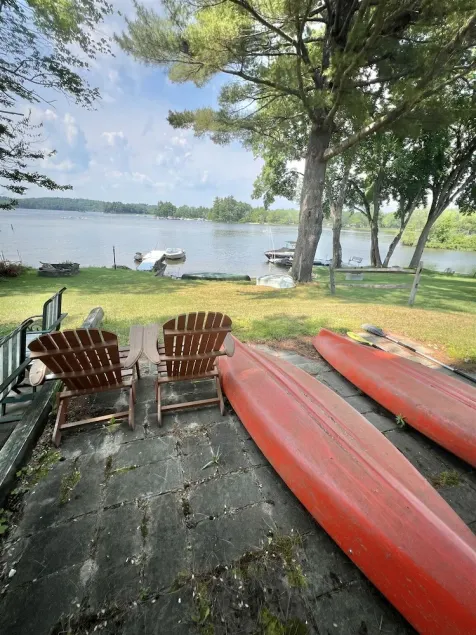 WATERFRONT 5 BEDROOM 2 BATH WITH DOCK AND BEACH - Image 1