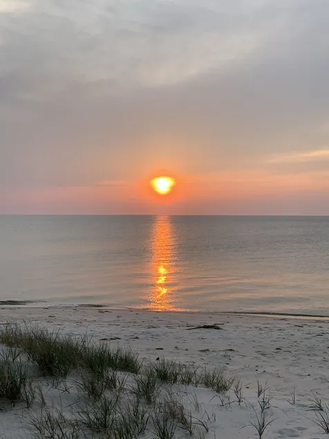 Chesapeake Bay Beach Cottage Private Silver Sandy Beach - Image 1